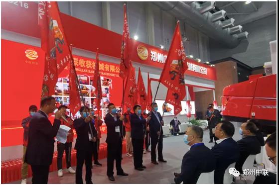 国际农机展回顾：郑州中联四大收获(图2)